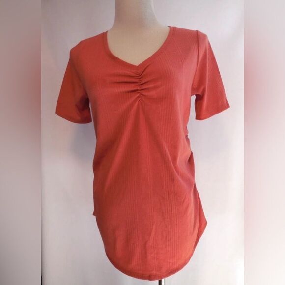 2Pk Ingrid & Isabel Maternity T-Shirt Size Medium Ribbed V-Neck Short Sleeve - Picture 3 of 7